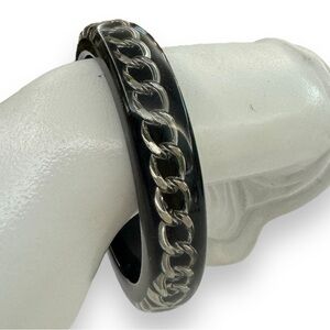 VINTAGE Clear/Black with Silver Chain Inlay Lucite Plastic Bangle Bracelet